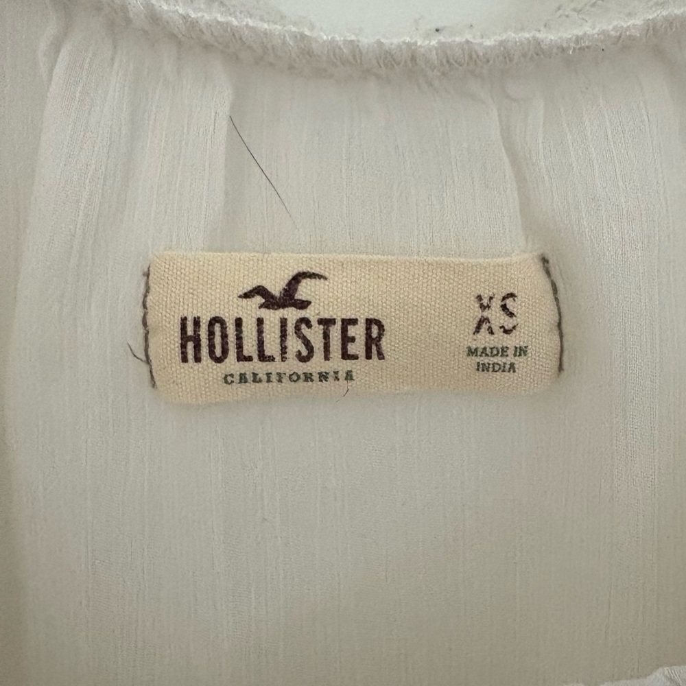 Hollister xsmall blouse - Picture 2 of 3